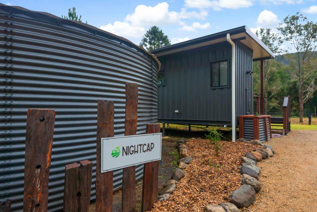 Contained In Nimbin Accommodation Екстериор снимка